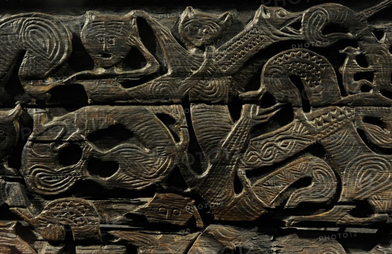 Viking carriage, Wood