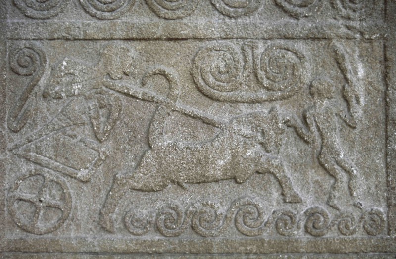 A chariot scene.