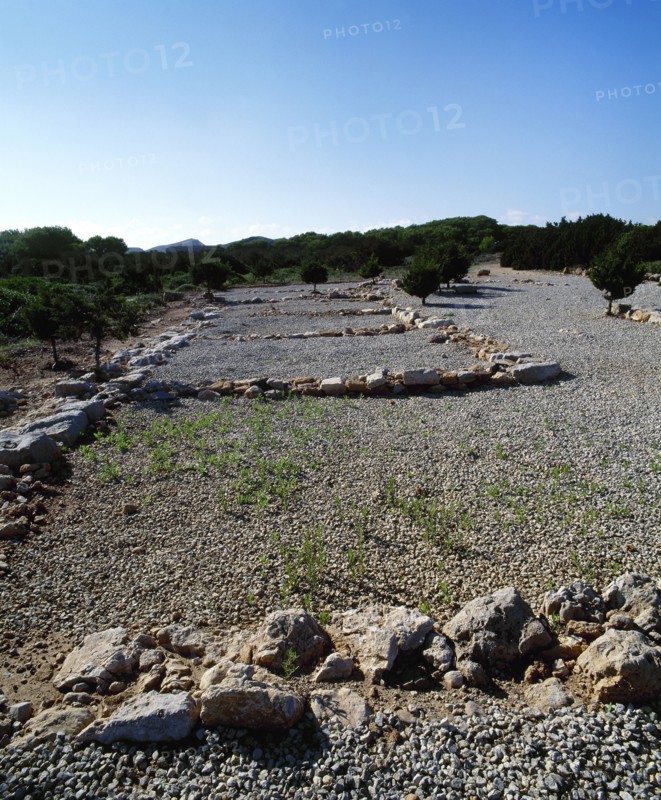 Roman occupation of port of Sanitja. Military camp.
