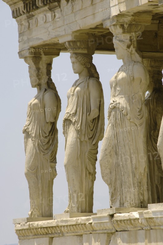 Kariatides.