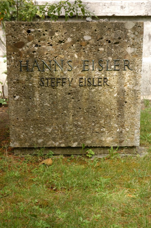 Hanns Eisler