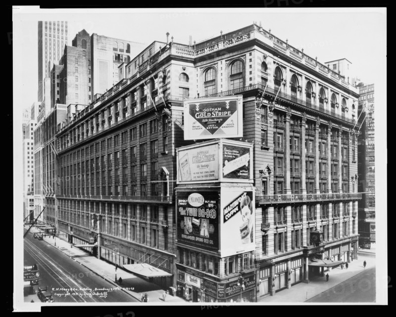 1931 - R.H. Macy & Co. Building, Broadway & 34th St.
