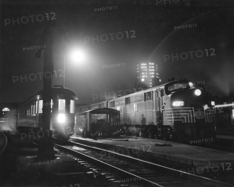 Passenger Trains Stop in Buffalo