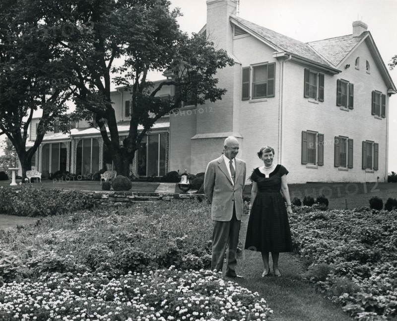 Gettysburg, Pennsylvania, September 16, 1956 -- President Dwight Eisenhower and Mamie Eisenhower on the grounds of their Gettysburg, PA home. Photo: Abbie Rowe
