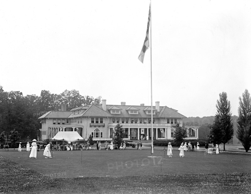 1917 Photo of Columbia Country Club - Woman on front lawn .