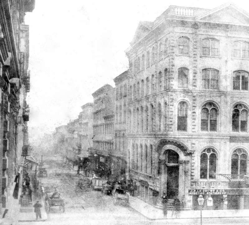 California History - Sacramento Street, East from Montgomery St., San Francisco circa 1866.