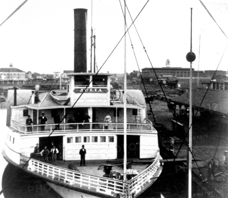 California History - Steamer Julia at the Levee, Stockton, San Joaquin County circa 1866.