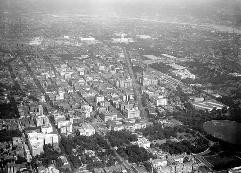 Washington D.C. History - Aerial view of Washington D.C. circa 1919 .