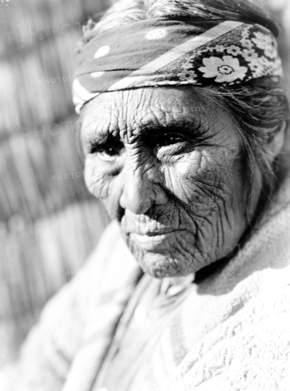 Edward S. Curits Native American Indians - Old Klamath Indian woman circa 1923.