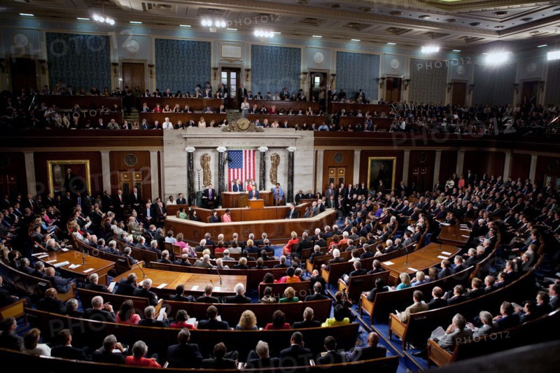 President Barack Obama delivers a health care address to a joint session of Congress at the United States Capitol in Washington, D.C., Sept. 9, 2009..
