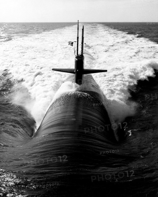 Nuclear-powered attack submarine USS MEMPHIS