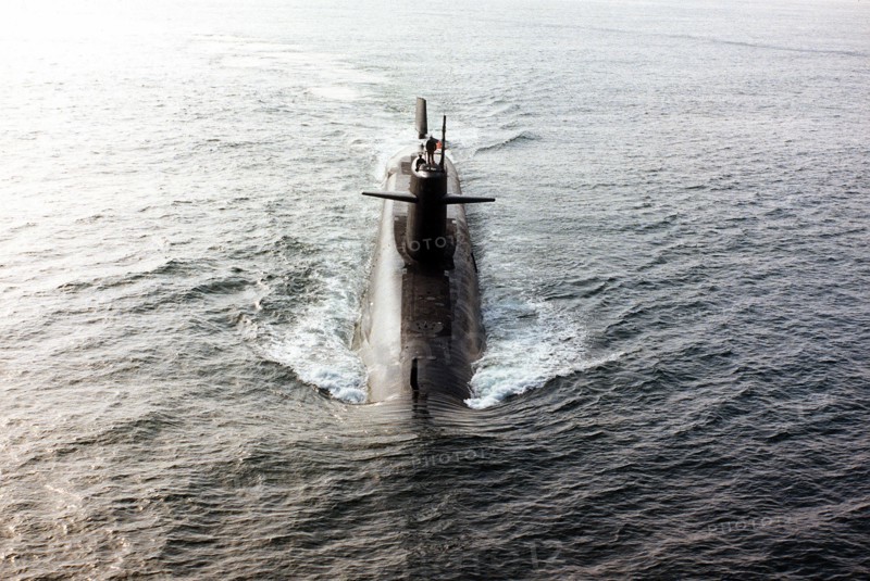 Nuclear-powered strategic missile submarine USS THOMAS JEFFERSON