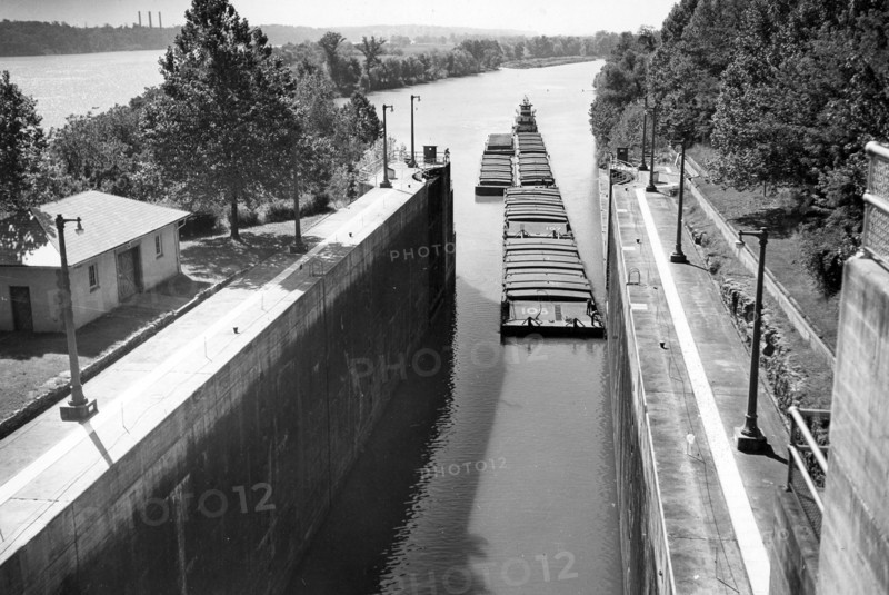 Arrow Transportation Company's diesel towboat ATCO enters Wilson Lock Oct. 5