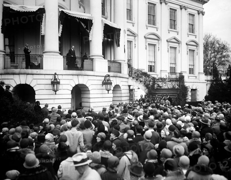 President Hoover greets Washington youngsters