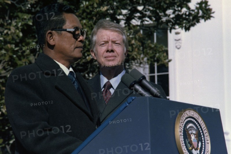 Kriangsak Chomanan and Jimmy Carter at arrival ceremony for the Prime Minister of Thailand.