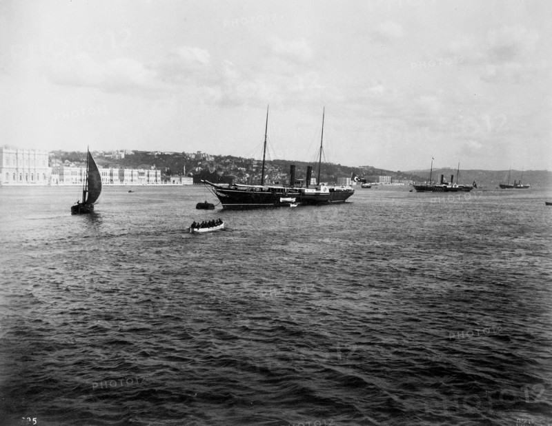 Imperial steamship Izzeddin near the Dolmabahc?e Sarayi (palace) ca. 1880