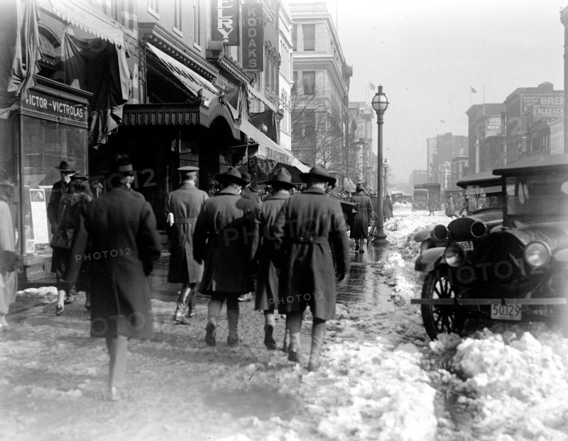 Snow street scene in Washington D.C. ca. 1913