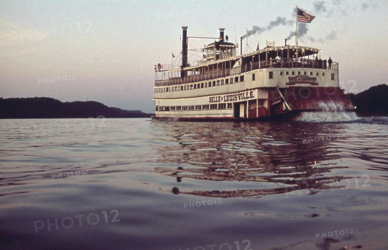 Belle of Louisville Steamboat