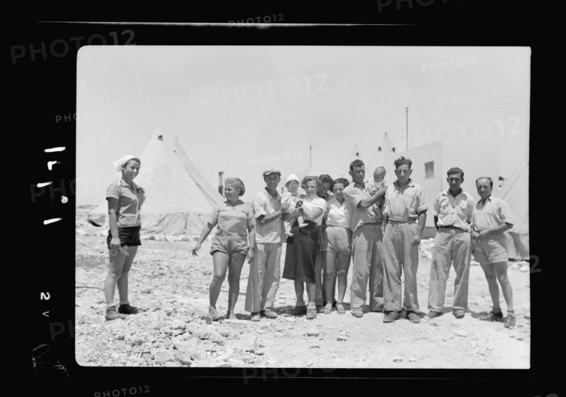 Maalek Hachamisha (Maale Hachamisha) Kibbutz (2 kilometers W. of Anavim). Group photo of colonials or immigrants ca. 1939