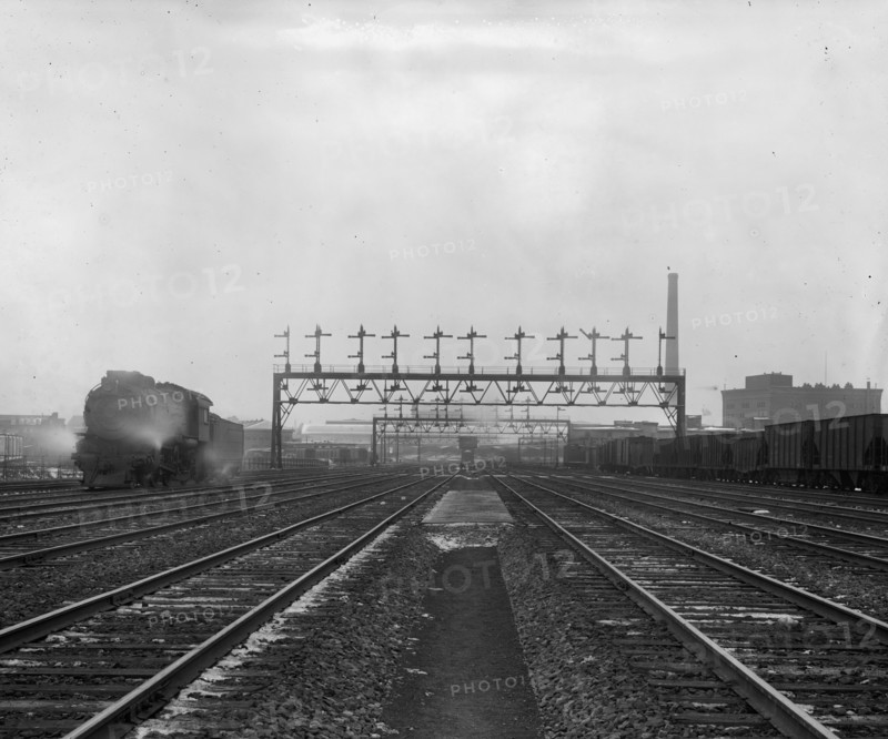 Union Station, [Washington, D.C.], tracks ca.  between 1910 and 1925