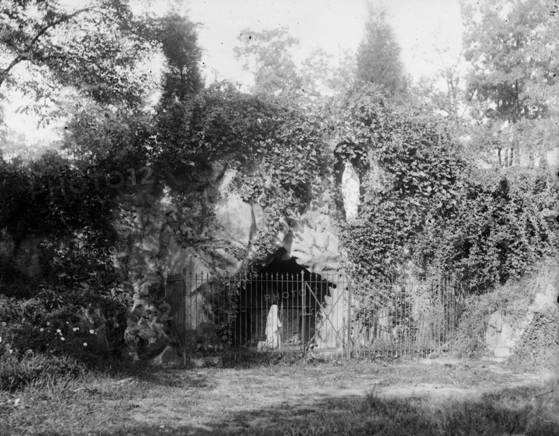 Grotto, Brookland, [Washington, D.C.] ca.  between 1910 and 1935