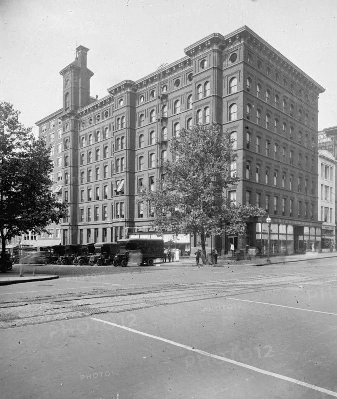 W.B. Moses & Sons Company Building, [Washington, D.C.], exterior. ca.  between 1910 and 1920
