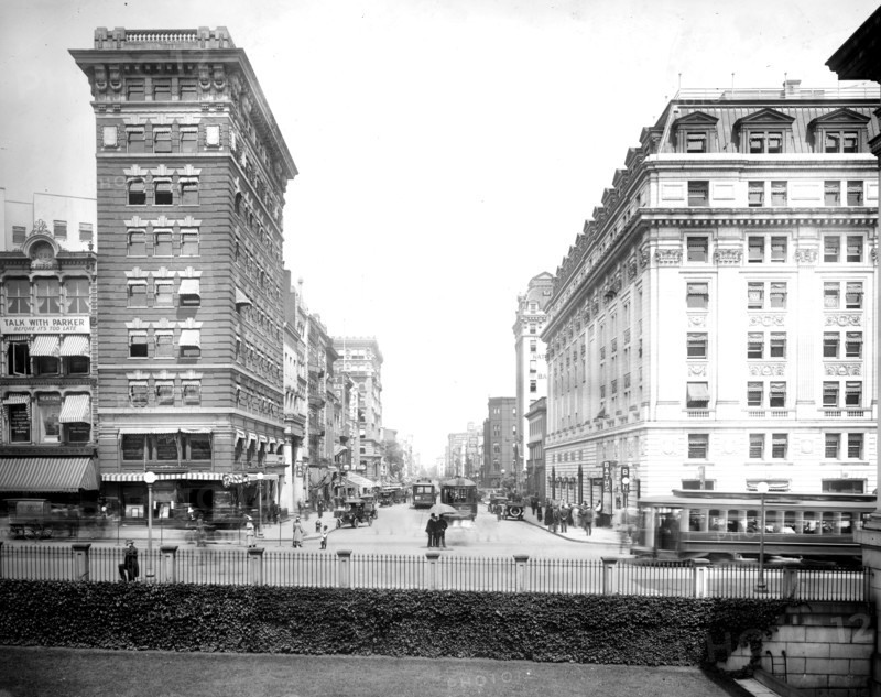 G Street east from 15th Street, Washington, D.C. street scene ca.  between 1910 and 1926