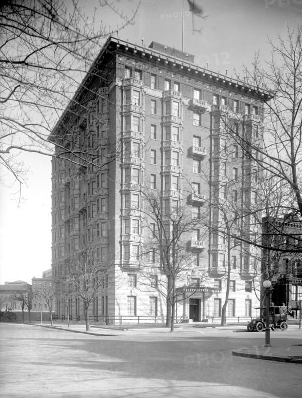Lafayette Hotel, [16th and I St., N.W., Washington, D.C.] ca.  between 1910 and 1926
