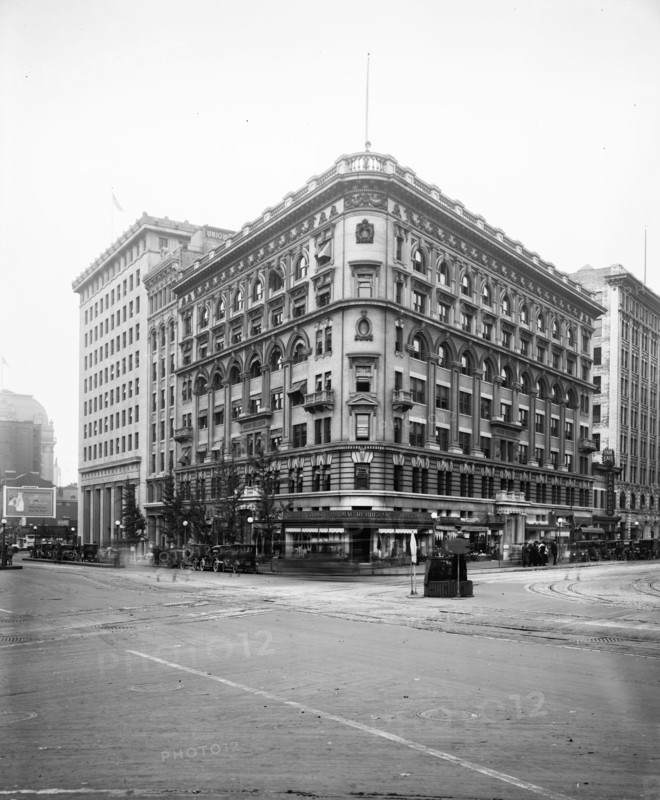 Bond Building in Washington, D.C. ca.  between 1910 and 1920