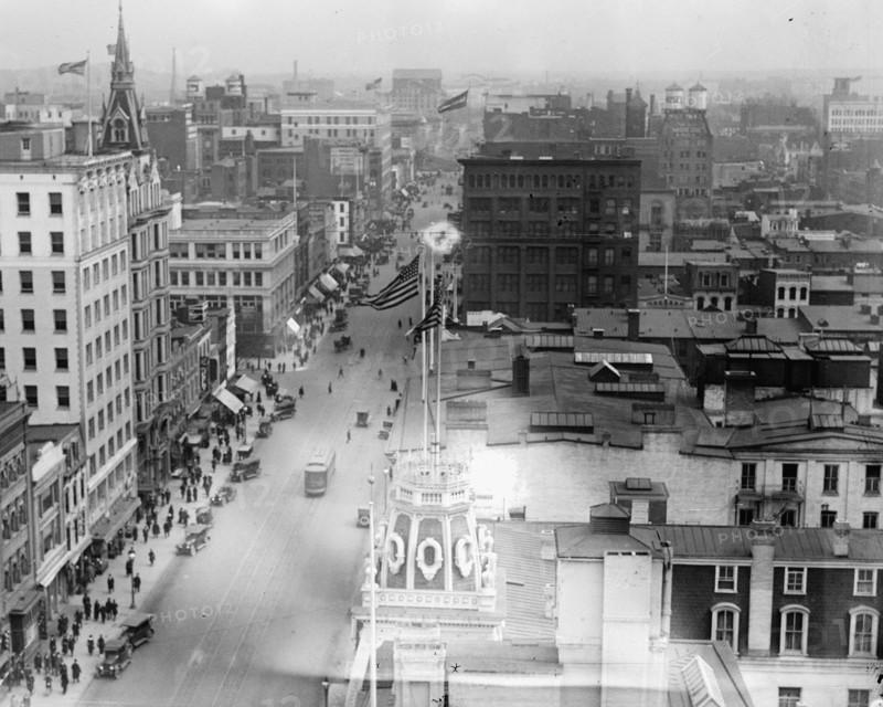 F Street from the roof of the Willard Hotel ca. between 1909 and 1920