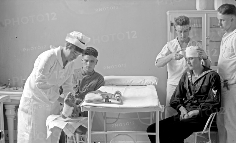 Nurse and patients at the Naval hospital ca. between 1909 and 1932