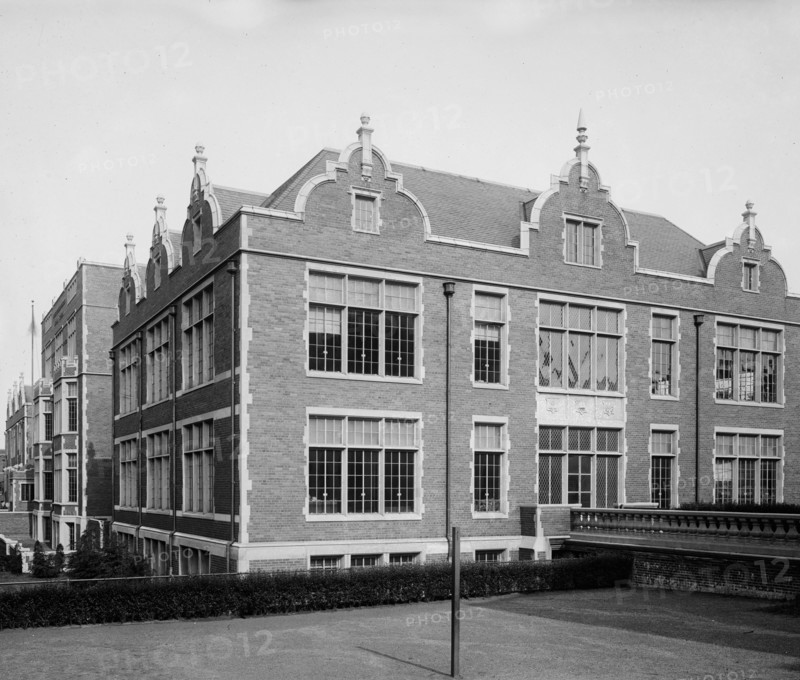 Wilson Naval School ca.  between 1918 and 1928
