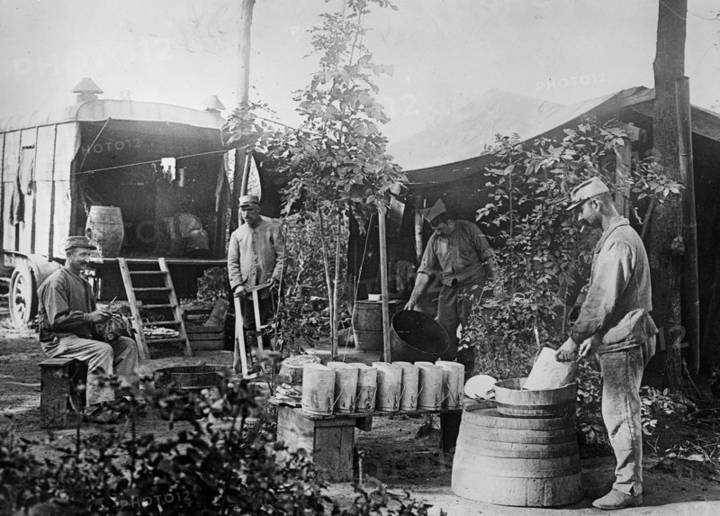French field kitchen ca.  between 1918 and 1928