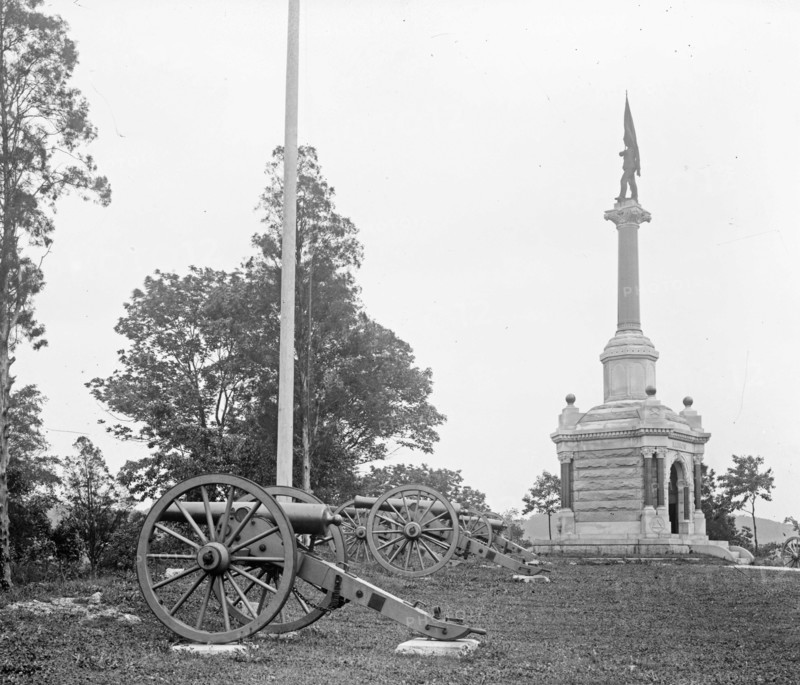 3rd Maryland Infantry, U.S.A. & Latrobe's Battery, Confederate monument, Chattanooga, Tennessee ca.  between 1918 and 1920
