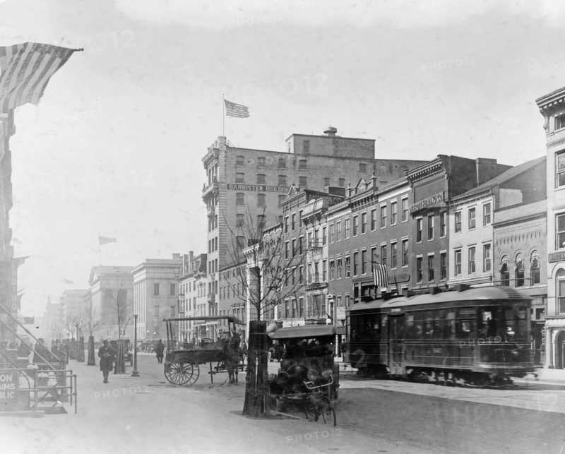 Trolley car traveling down F Street, between 6th & 7th, N.W., Washington, D.C. ca. [between 1909 and 1920]