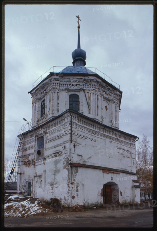 Church of the Resurrection (1735-47), northwest view, Eniseisk, Russia; 1999