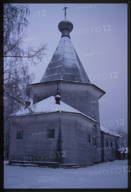 Log Church of the Epiphany (1787), east view, Oshevensk, Russia 1999.