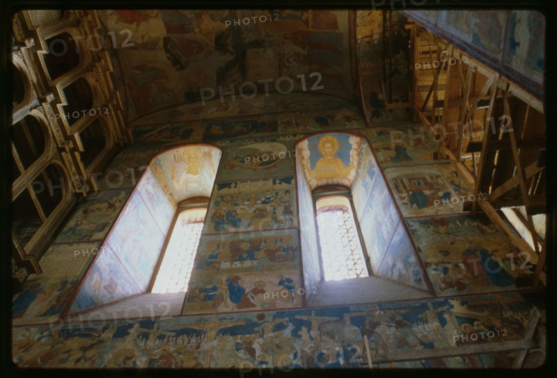 Church of John the Baptist at Tolchkovo (1671-87), interior, south wall, with frescoes of Crucifixion and scenes from life of John the Baptist (1694-95), Yaroslavl', Russia; 1997