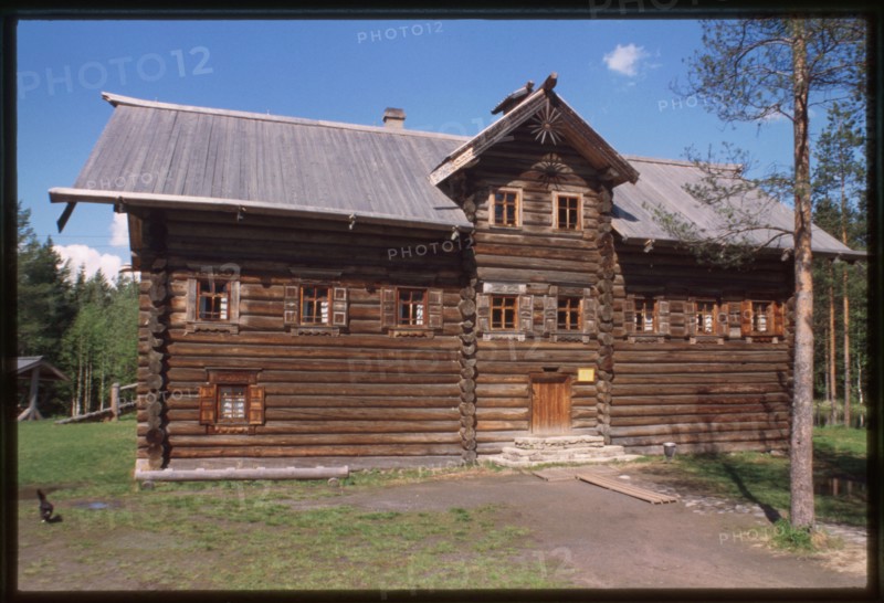 Log house, from Bolshoi Khalui village (Kargopol Region) (19th century), reassembled at Malye Korely Architectural Preserve, Russia 1998.