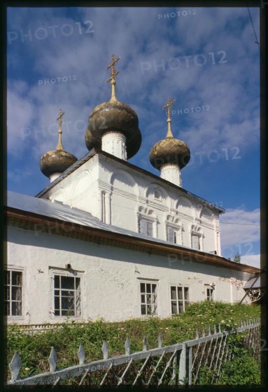 Cathedral of the Nativity of the Virgin (1685-90), south facade, Ustiuzhna, Russia; 1998