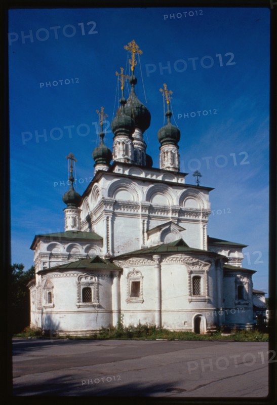 Trinity Cathedral (1684-97), southeast view, Solikamsk, Russia 1999.