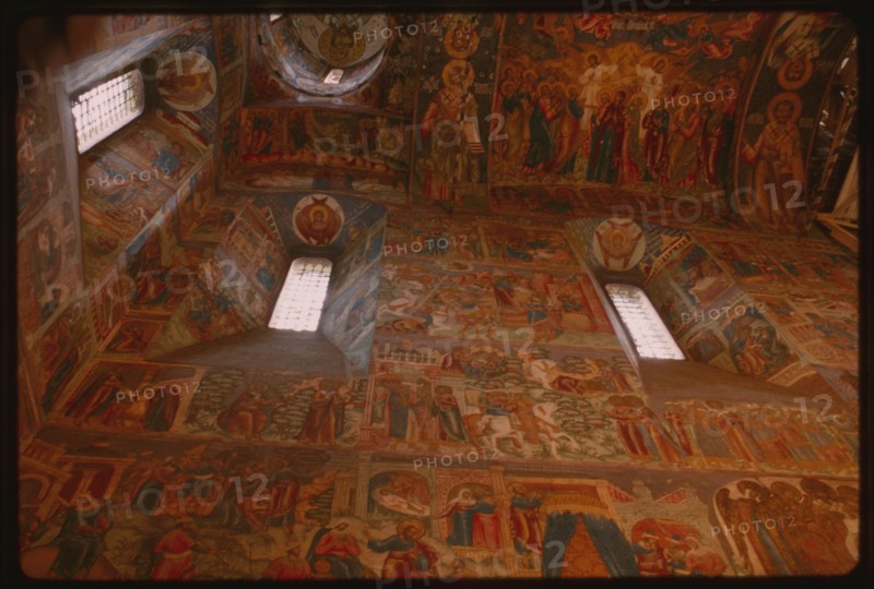 Church of Elijah the Prophet (1647-50), interior, west wall, with frescoes of scenes from the life of Christ (1680-81), Yaroslavl', Russia; 1992
