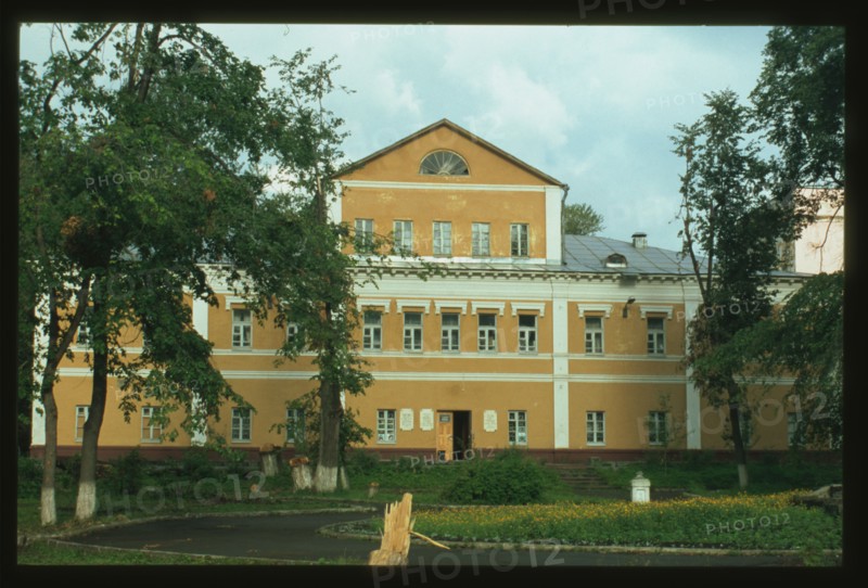 House of Director of Zlatoust Mining District (early 19th century), Zlatoust, Russia; 2003