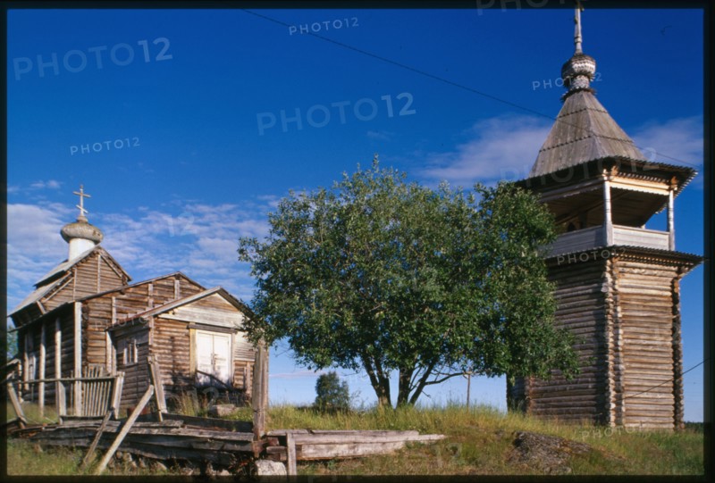 Church of St. Nicholas (1705), with bell tower, northwest view, Kovda, Russia; 2001