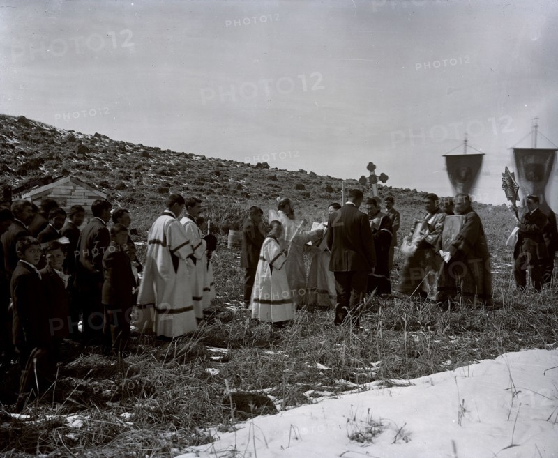 Religious Service Outside