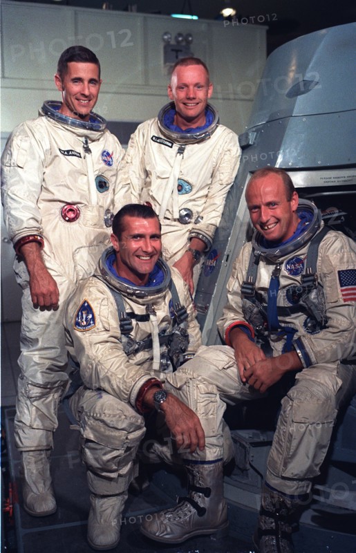Portrait of Gemini 11 prime and backup crews