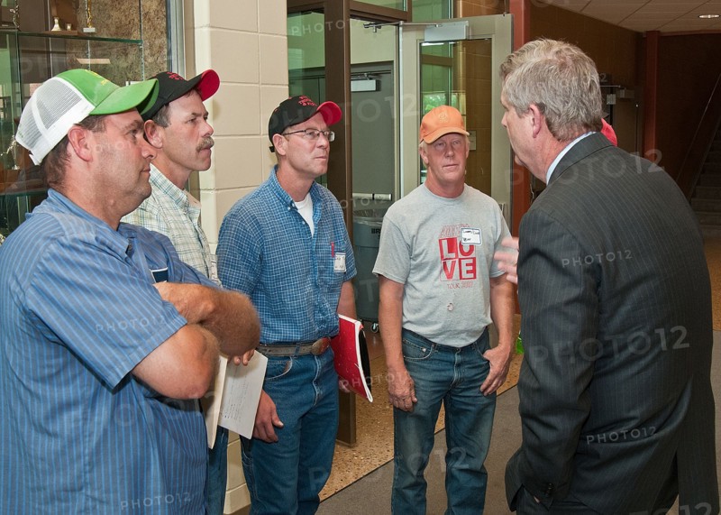 2011 USDA Secretary Tom Vilsack Iowa/Nebraska Flood Visit