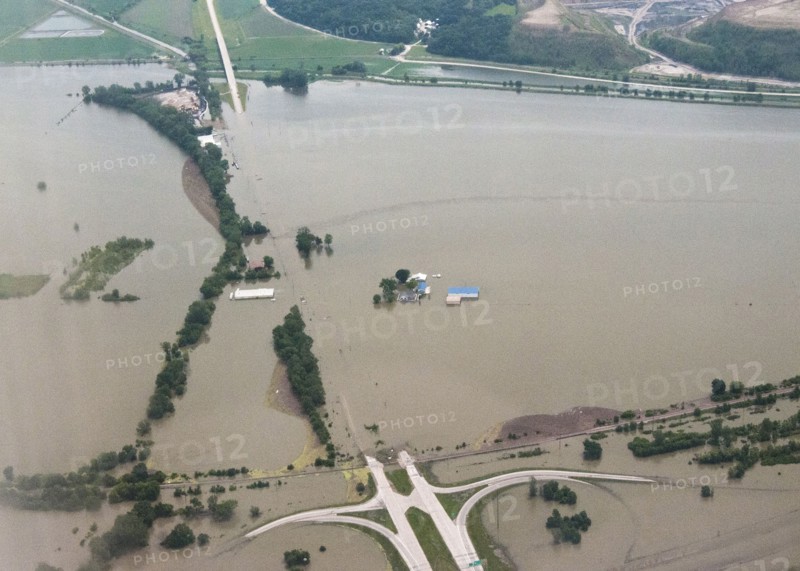 2011 USDA Secretary Tom Vilsack Iowa/Nebraska Flood Visit