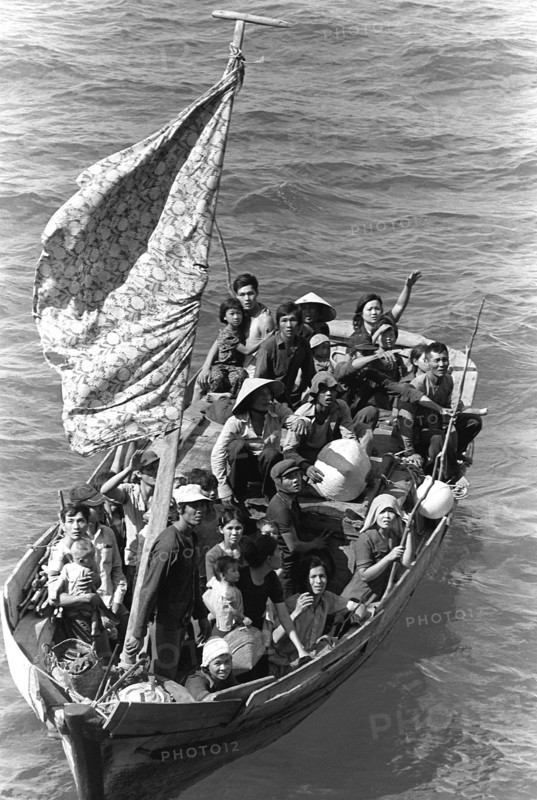 Vietnamese refugees