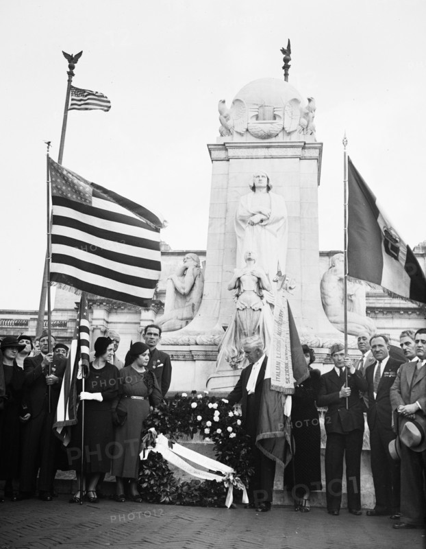 Ceremony at Columbus Fountain